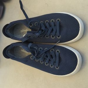 Womens size 10 allbirds tree piper navy blue